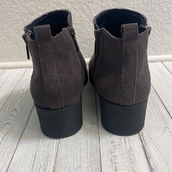 Kenneth Cole New York Women’s Dark Gray Dara Booties - Picture 7 of 13